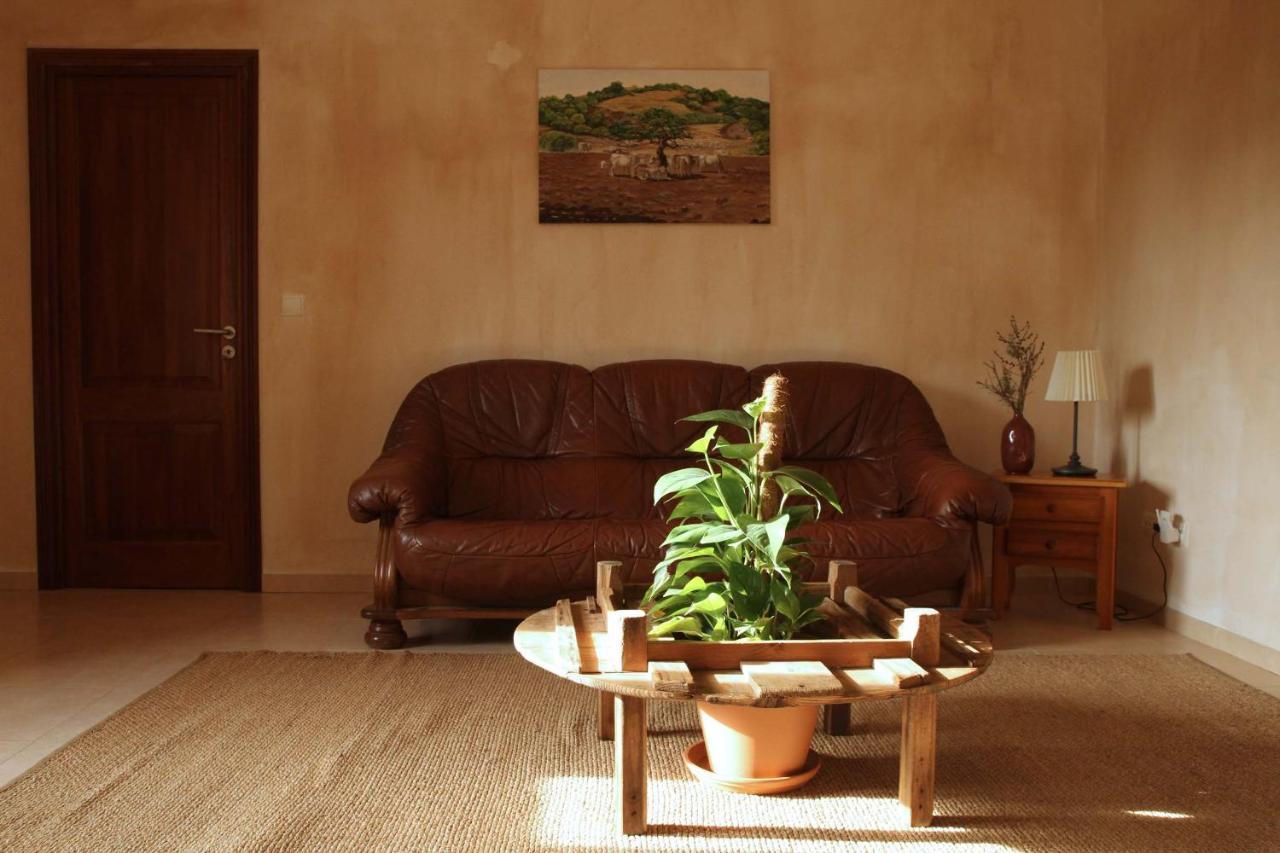 Beatrice Country house